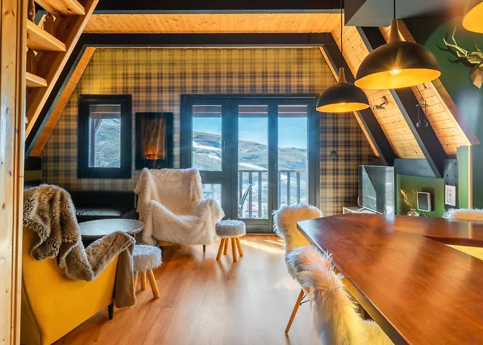 Penthouse In The Clouds & Parking